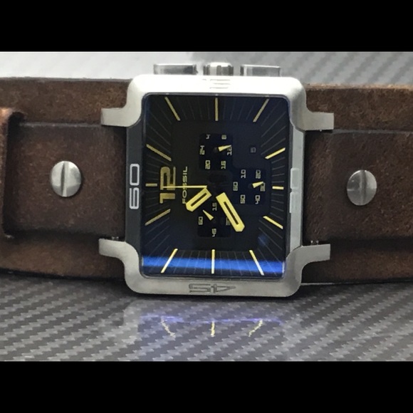 RARE FOSSIL Chronograph - Picture 3 of 9